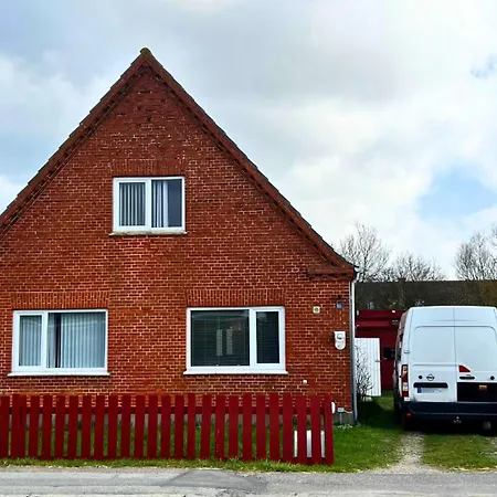 Apartment Pet-friendly 2-room Ground Floor With Fenced Garden Near Femern